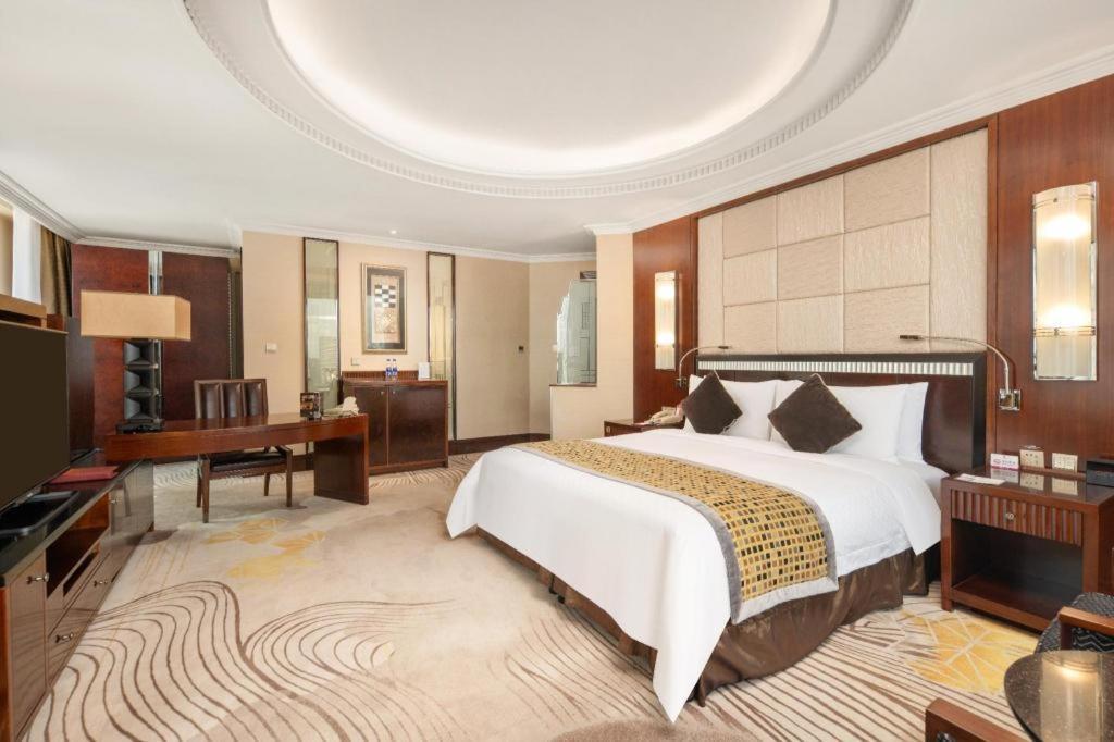 Grand Soluxe Zhongyou Hotel Shanghái Exterior foto
